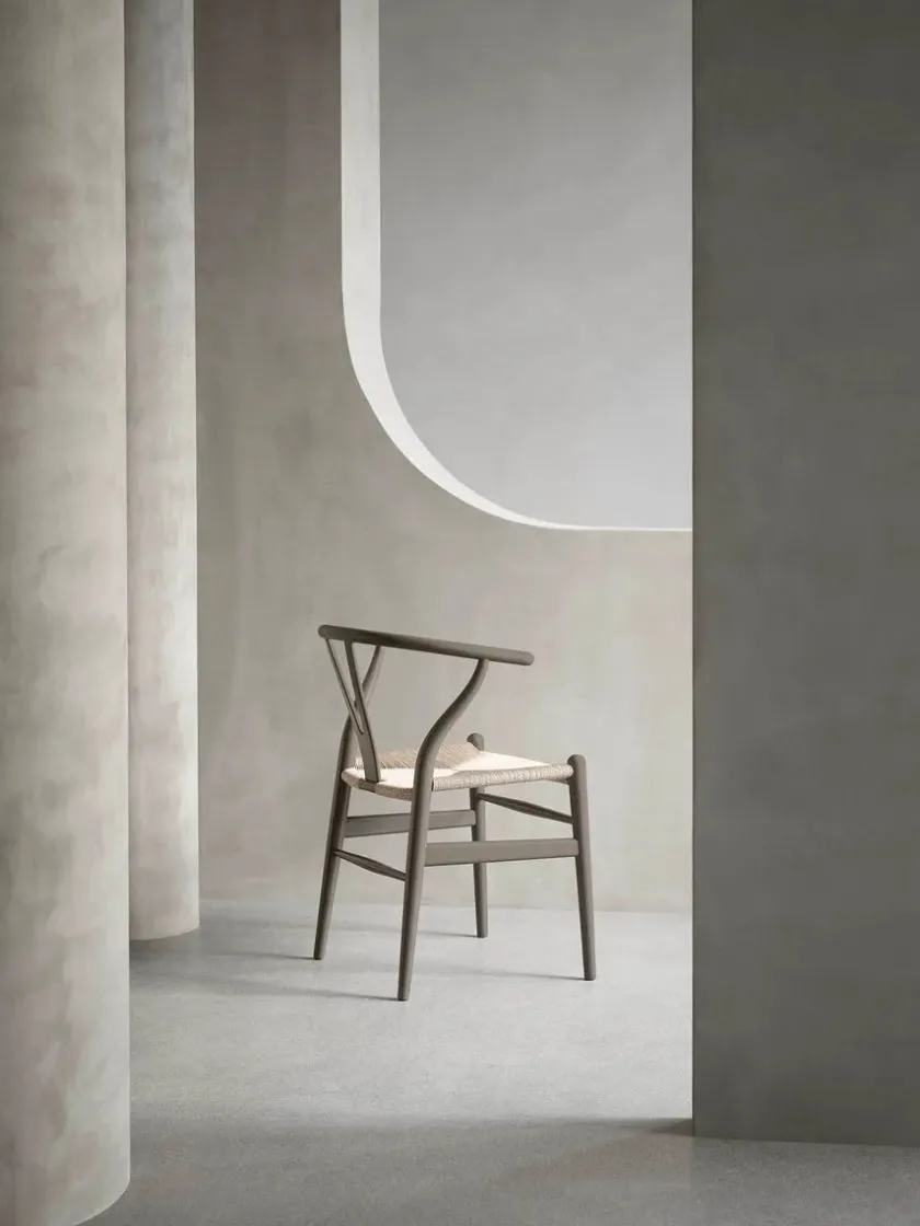 Carl Hansen & Søn Y-stol CH24 Soft Silver Grey af Hans J. Wegner> Spisebordsstole