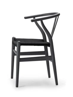 Carl Hansen & Søn Y-stol CH24 Soft Silver Grey med sort flet af Hans J. Wegner><noscript><img width=
