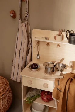 Ferm Living Toro Play Kitchen Tools fra>Børn Gaver|Gaver Til Børn